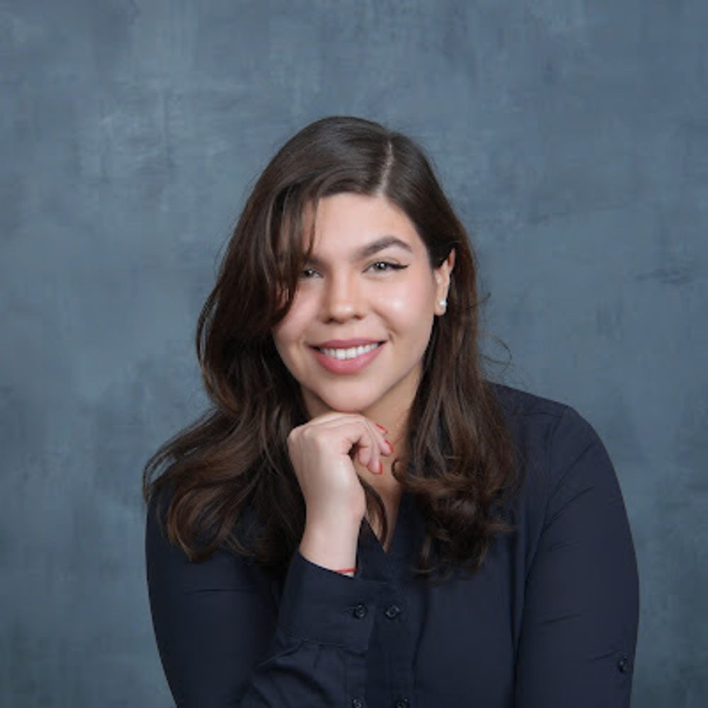 Meet your Posher, Manuela